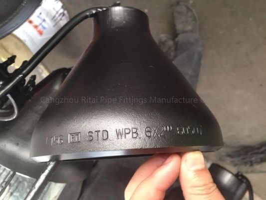 BLACK Threaded Eccentric Reducer Fitting Reducer Butt Weld SMLS